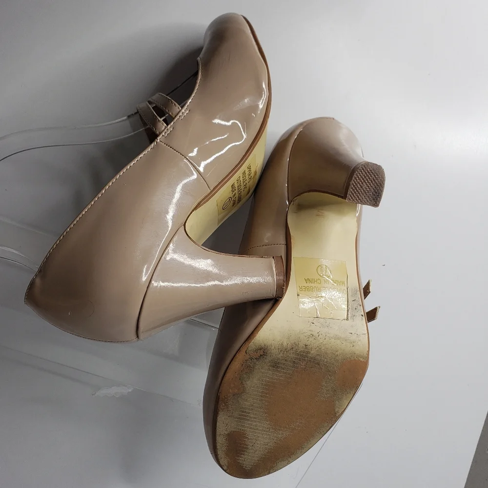 Bridesmaid Faux Patent Double Strap Mary Jane Heels Neutral Office Brinley 7.5 ♡